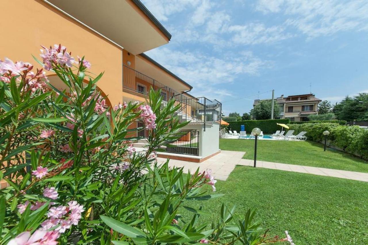 פסקיארה דל גארדה Residence Meridiana מראה חיצוני תמונה